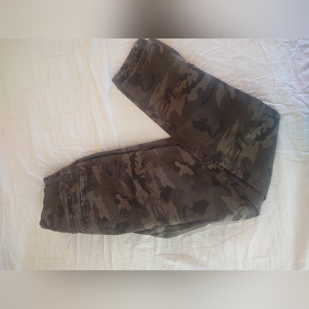 Mudd Flex Stretch Camo Pants